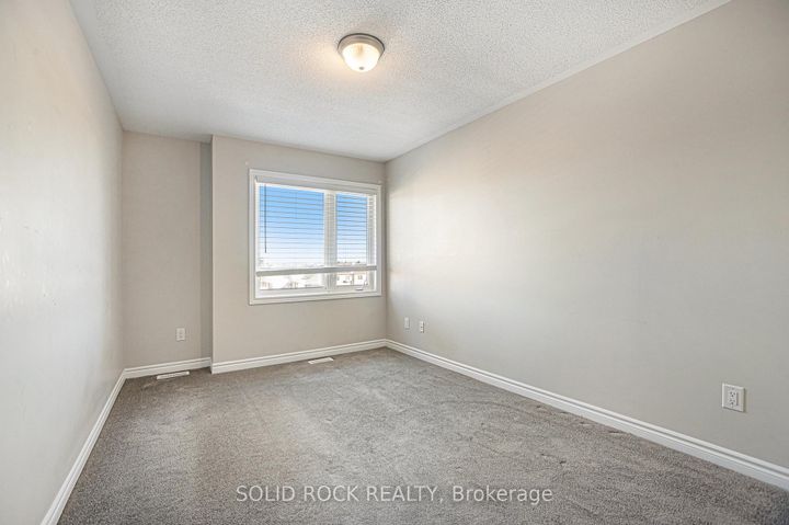 Photo 12 at 42 - 150 Walleye Private, Nepean (Half Moon Bay), Ottawa