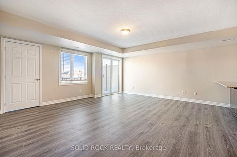 Photo 2 at 42 - 150 Walleye Private, Nepean (Half Moon Bay), Ottawa