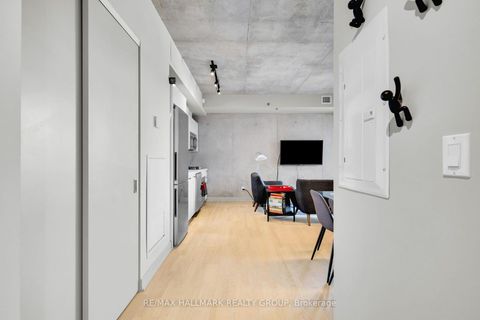 Photo 2 at 601 - 203 Catherine Street, Ottawa Centre