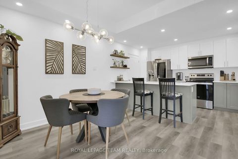 Photo 18 at H - 300 Tulum Crescent, Emerald Meadows/Trailwest, Kanata
