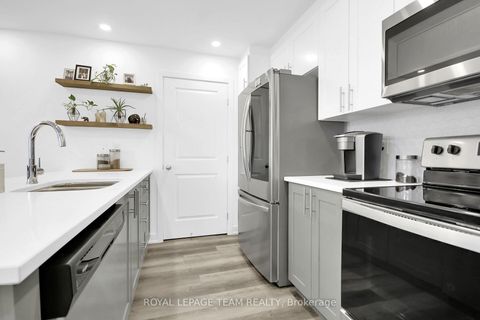 Photo 22 at H - 300 Tulum Crescent, Emerald Meadows/Trailwest, Kanata