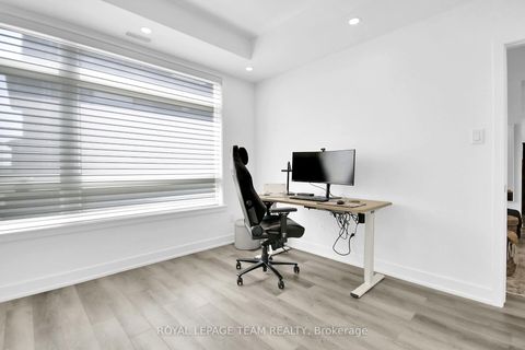 Photo 35 at H - 300 Tulum Crescent, Emerald Meadows/Trailwest, Kanata