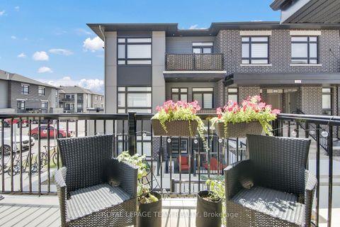 Photo 38 at H - 300 Tulum Crescent, Emerald Meadows/Trailwest, Kanata