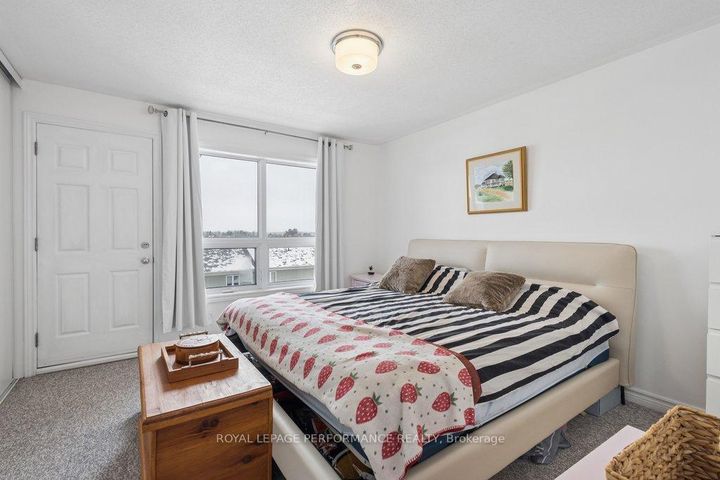Photo 15 at B - 616 Chapman Mills Drive, Nepean (Strandherd), Ottawa