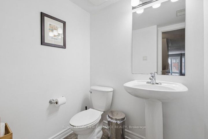 Photo 36 at B - 616 Chapman Mills Drive, Nepean (Strandherd), Ottawa