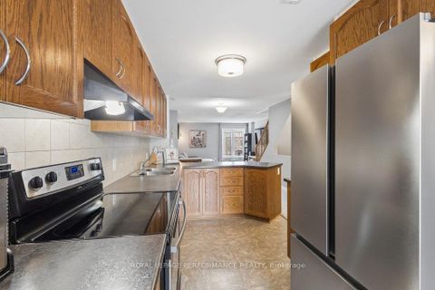 Photo 11 at B - 616 Chapman Mills Drive, Nepean (Strandherd), Ottawa