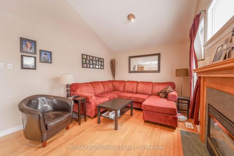 Photo 16 at 170 Bridlewood Drive, Bridlewood, Kanata