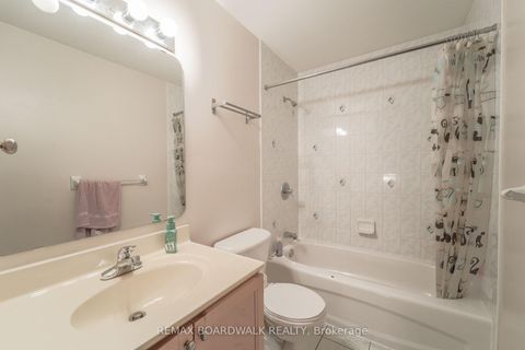 Photo 30 at 170 Bridlewood Drive, Bridlewood, Kanata