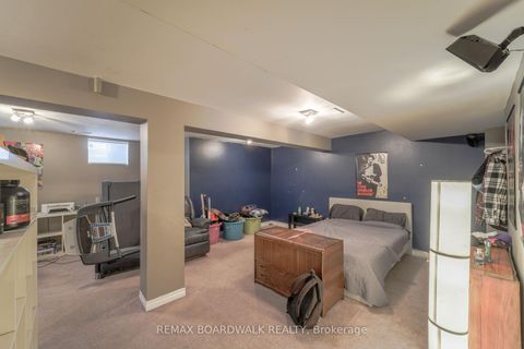 Photo 32 at 170 Bridlewood Drive, Bridlewood, Kanata