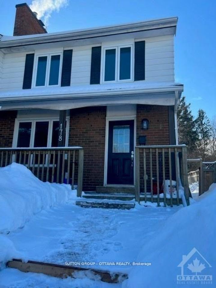 Photo 1 at 178 Mcclellan Road, Nepean (Sheahan Estates/Trend Village), Ottawa