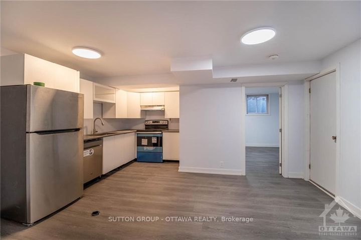 Photo 19 at 178 Mcclellan Road, Nepean (Sheahan Estates/Trend Village), Ottawa