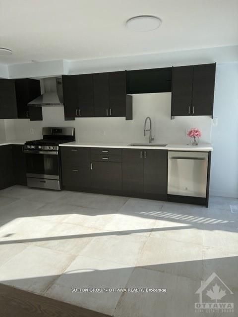 Photo 7 at 178 Mcclellan Road, Nepean (Sheahan Estates/Trend Village), Ottawa