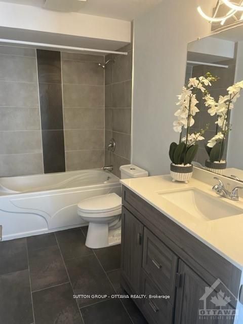 Photo 13 at 178 Mcclellan Road, Nepean (Sheahan Estates/Trend Village), Ottawa