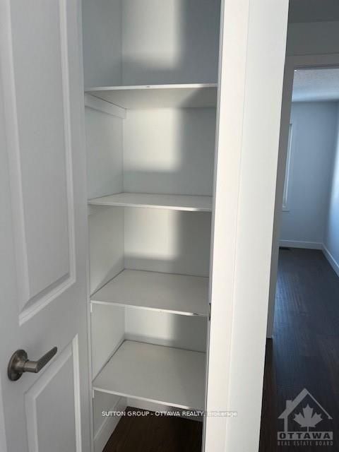 Photo 17 at 178 Mcclellan Road, Nepean (Sheahan Estates/Trend Village), Ottawa