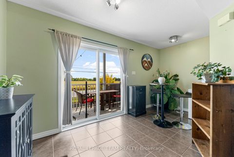 Photo 16 at 368 Crownridge Drive, Emerald Meadows/Trailwest, Kanata