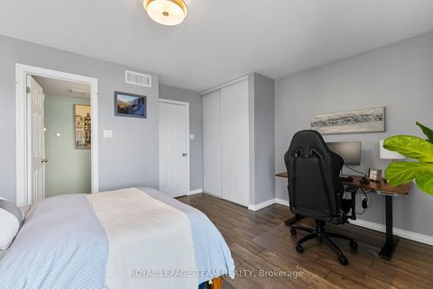 Photo 28 at 368 Crownridge Drive, Emerald Meadows/Trailwest, Kanata