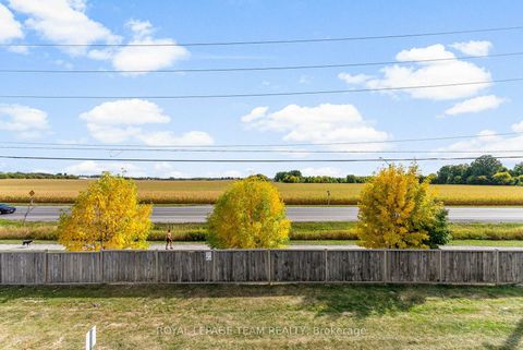 Photo 33 at 368 Crownridge Drive, Emerald Meadows/Trailwest, Kanata