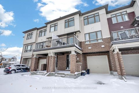 Photo 25 at 94 FEATHERTOP Lane, Emerald Meadows/Trailwest, Kanata