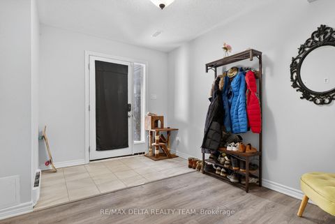 Photo 28 at 94 FEATHERTOP Lane, Emerald Meadows/Trailwest, Kanata