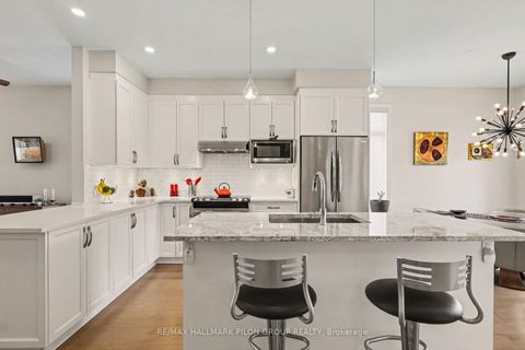 Photo 1 at 811 Tewin Circle, Camelot, Orleans