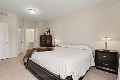 Photo 12 at 811 Tewin Circle, Camelot, Orleans