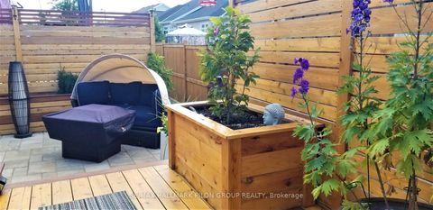 Photo 23 at 811 Tewin Circle, Camelot, Orleans