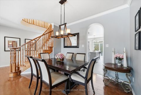 Photo 5 at 2234 Clermont Crescent, Avalon East, Orleans