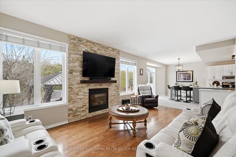 Photo 8 at 2234 Clermont Crescent, Avalon East, Orleans