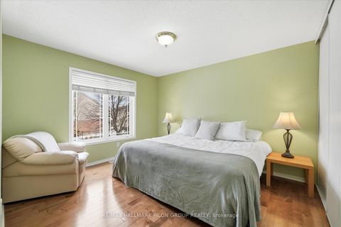 Photo 20 at 2234 Clermont Crescent, Avalon East, Orleans