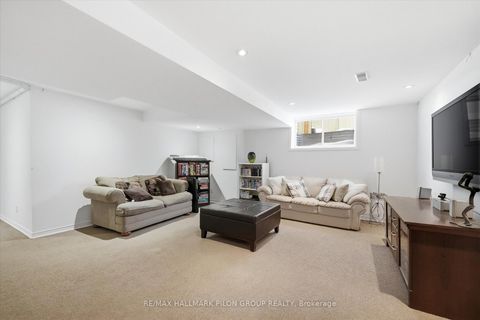 Photo 22 at 2234 Clermont Crescent, Avalon East, Orleans