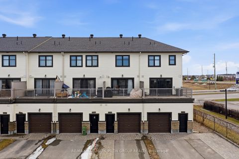 Photo 17 at 528 Silvertip Lane, Kanata Lakes/Heritage Hills, Kanata