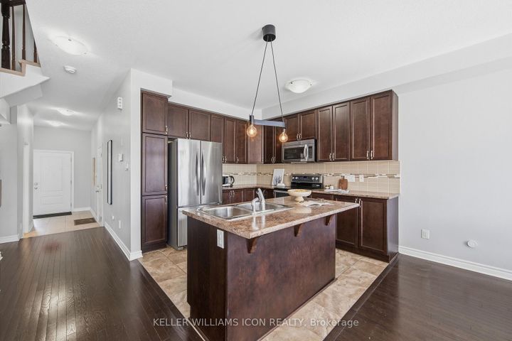 Photo 8 at 267 Via San Marino Street, Nepean (Longfields), Ottawa