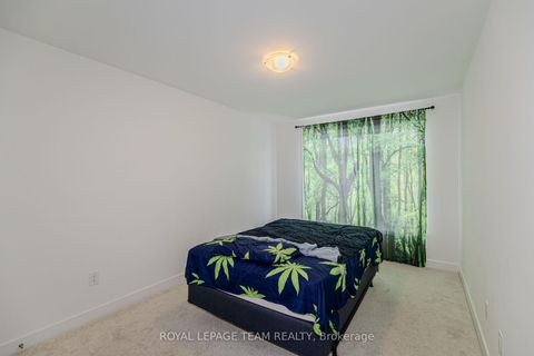 Photo 29 at 867 Anciano Crescent, Emerald Meadows/Trailwest, Kanata