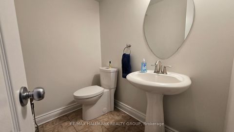 Photo 11 at 453 Keith Crescent, Mer Bleue/Bradley Estates/Anderson Park, Orleans