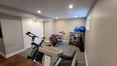 Photo 28 at 453 Keith Crescent, Mer Bleue/Bradley Estates/Anderson Park, Orleans