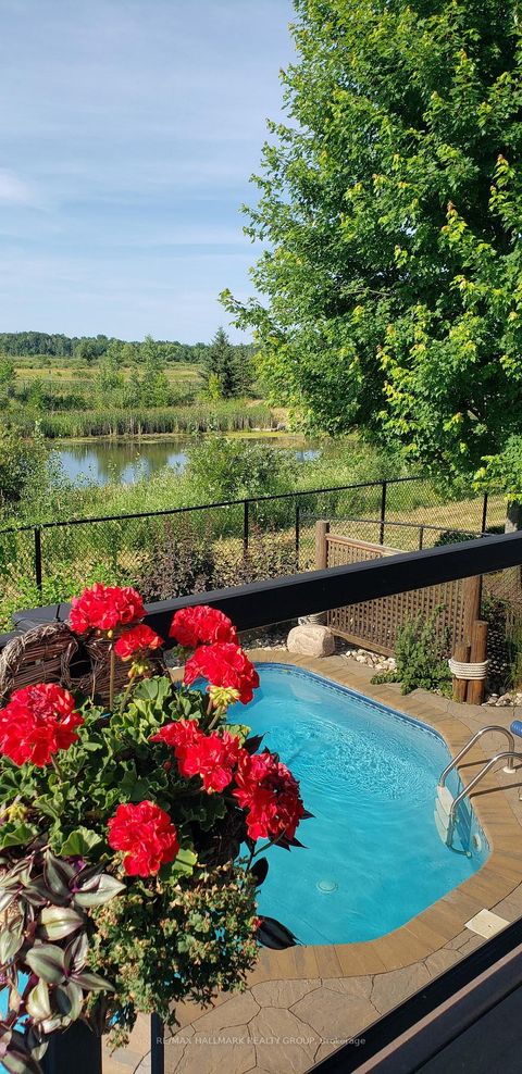 Photo 32 at 453 Keith Crescent, Mer Bleue/Bradley Estates/Anderson Park, Orleans