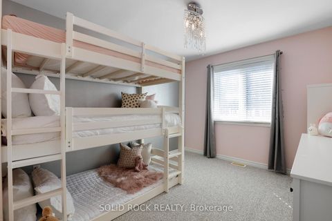 Photo 23 at 62 Evelyn Powers Private, Stittsville (South), Stittsville