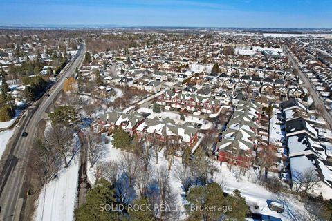 Photo 38 at 62 Evelyn Powers Private, Stittsville (South), Stittsville