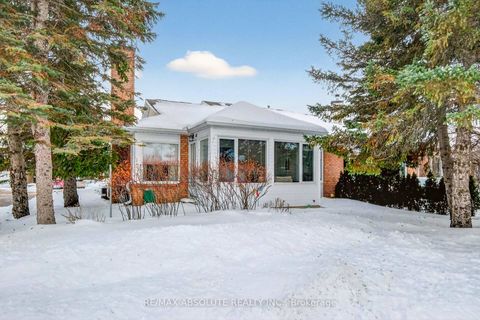 Photo 2 at 18 Pine Needles Court, Stittsville (Central), Stittsville