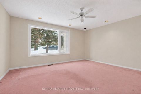 Photo 27 at 18 Pine Needles Court, Stittsville (Central), Stittsville