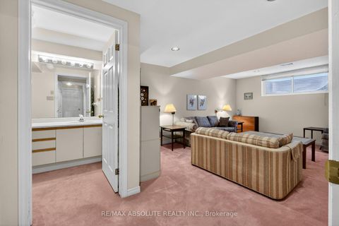 Photo 43 at 18 Pine Needles Court, Stittsville (Central), Stittsville