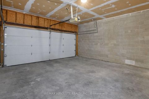 Photo 48 at 18 Pine Needles Court, Stittsville (Central), Stittsville