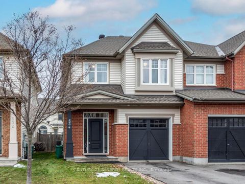 Photo 1 at 634 Moorpark Avenue, Emerald Meadows/Trailwest, Kanata