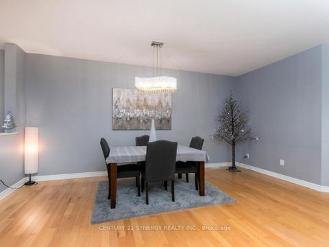 Photo 14 at 634 Moorpark Avenue, Emerald Meadows/Trailwest, Kanata