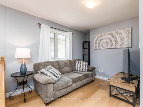 Photo 30 at 634 Moorpark Avenue, Emerald Meadows/Trailwest, Kanata