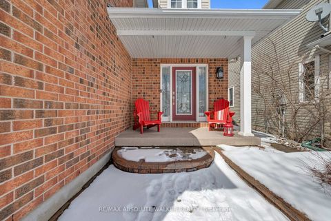 Photo 1 at 135 Arrowwood Drive, Stittsville (South), Stittsville