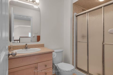 Photo 31 at 135 Arrowwood Drive, Stittsville (South), Stittsville