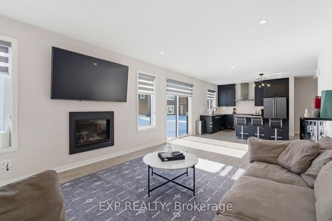 Photo 8 at 132 Rugosa Street, Nepean (Half Moon Bay), Ottawa