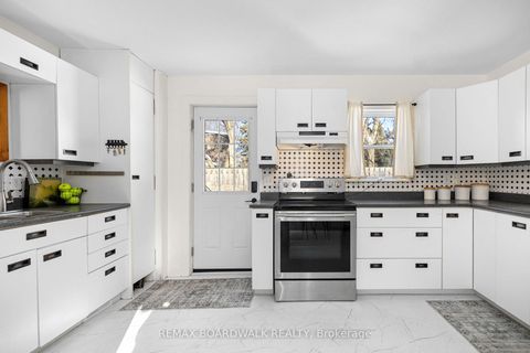 Photo 13 at 54 Coleman Street, Carleton Place