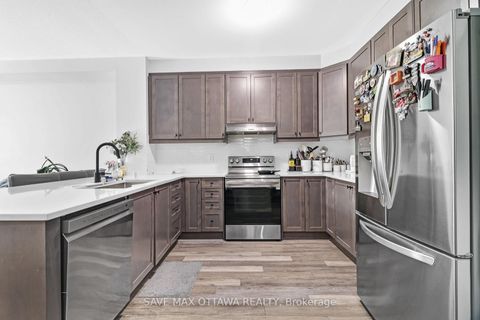 Photo 14 at 3009 Rhyolite Way, Nepean (Heritage Park), Ottawa